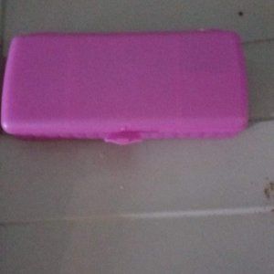 Tupperware organizer